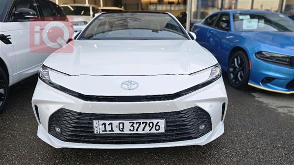 تۆیۆتا کامری 2025  بۆ فرۆشتن لە عێراق -  بەغداد